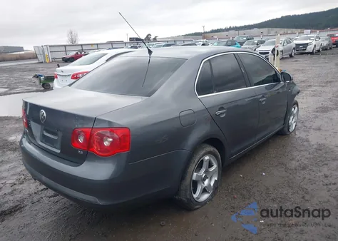 2007 Volkswagen Jetta Wolfsburg Edition из США, поврежденный, VIN 3VWEF71K77M079006
